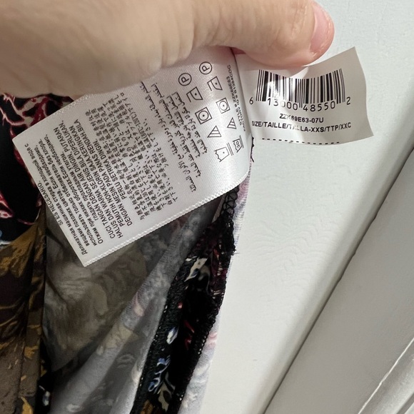 BCBGENERATION Faux Wrap Midi Dress Print - Picture 8 of 10